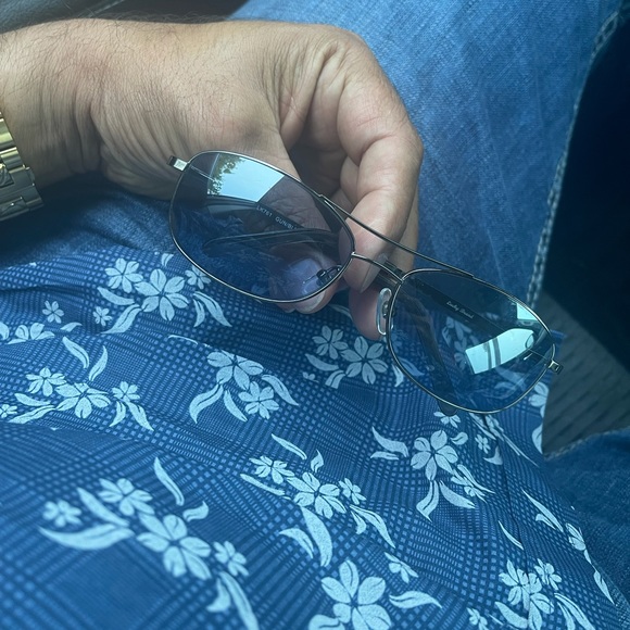 Sunglasses 🕶 - Picture 3 of 9